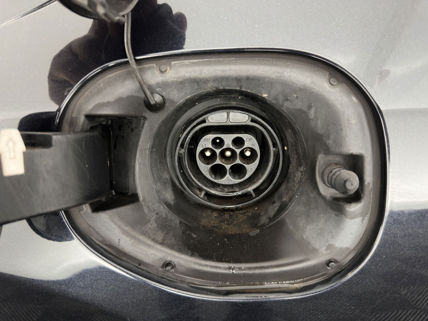 Volvo V60 2.4 D6 AWD Plug-In Hybrid Summum (Plug-In) (INCL-BTW) Aut.* LUXURY-LEATHER | NAVI-FULLMAP | MEMORY-PACK | CRUISE | BI-XENON | HEATED-SPORTSEATS | CAMERA | TOWBAR | 17'' ALU*