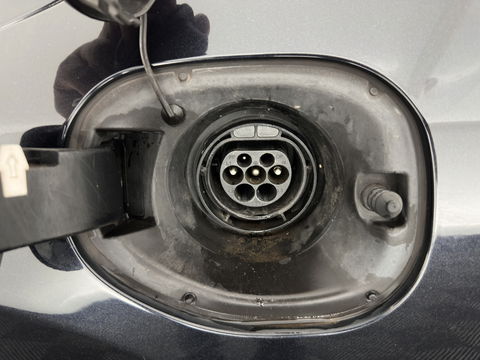 Volvo V60 2.4 D6 AWD Plug-In Hybrid Summum (Plug-In) (INCL-BTW) Aut.* LUXURY-LEATHER | NAVI-FULLMAP | MEMORY-PACK | CRUISE | BI-XENON | HEATED-SPORTSEATS | CAMERA | TOWBAR | 17'' ALU*