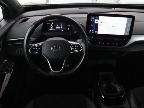 Volkswagen ID.5 Pro 77 kWh | Trekhaak | Stoelverwarming | Matrix LED | Camera | Carplay | Keyless | Stuurverwarming | Adaptive cruise | Navigatie | 20'' | Park Assist