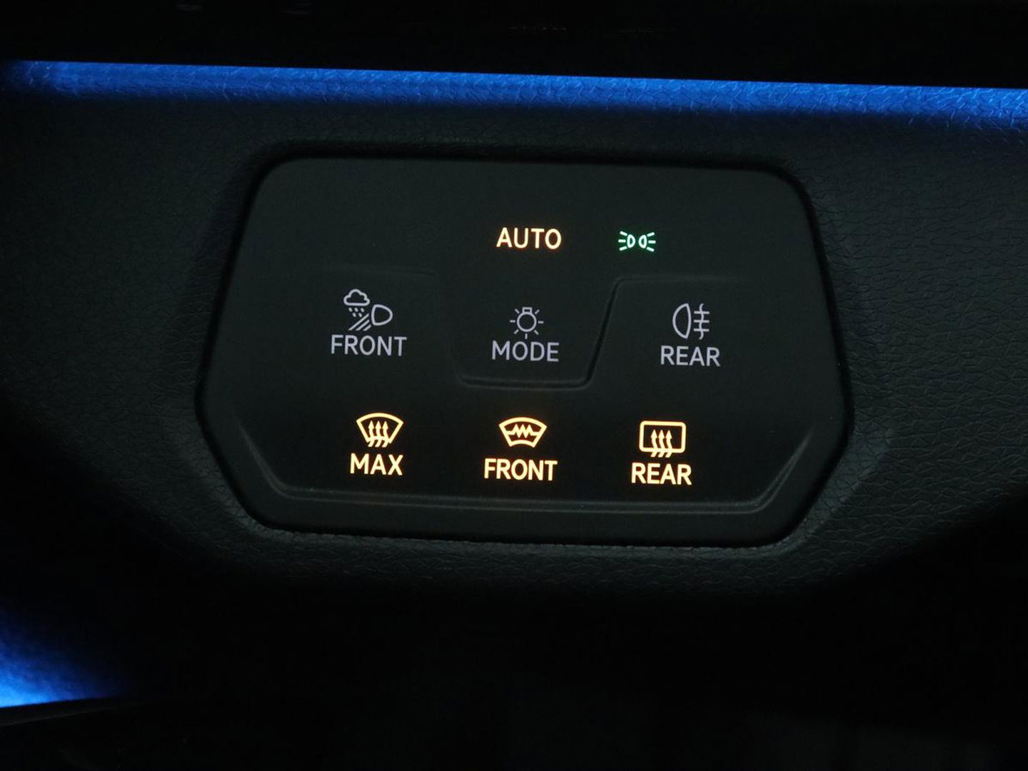 Volkswagen ID.5 Pro 77 kWh | Trekhaak | Stoelverwarming | Matrix LED | Camera | Carplay | Keyless | Stuurverwarming | Adaptive cruise | Navigatie | 20'' | Park Assist