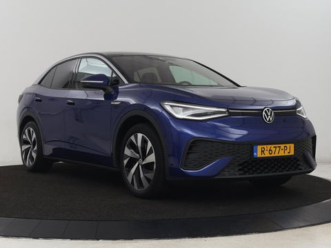 Volkswagen ID.5 Pro 77 kWh | Trekhaak | Stoelverwarming | Matrix LED | Camera | Carplay | Keyless | Stuurverwarming | Adaptive cruise | Navigatie | 20'' | Park Assist
