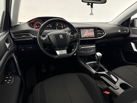 Peugeot 308 1.2 PureTech | Pano | Carplay | Clima | Cruise | Navi | Parkeersens. | NAP