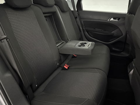 Peugeot 308 1.2 PureTech | Pano | Carplay | Clima | Cruise | Navi | Parkeersens. | NAP