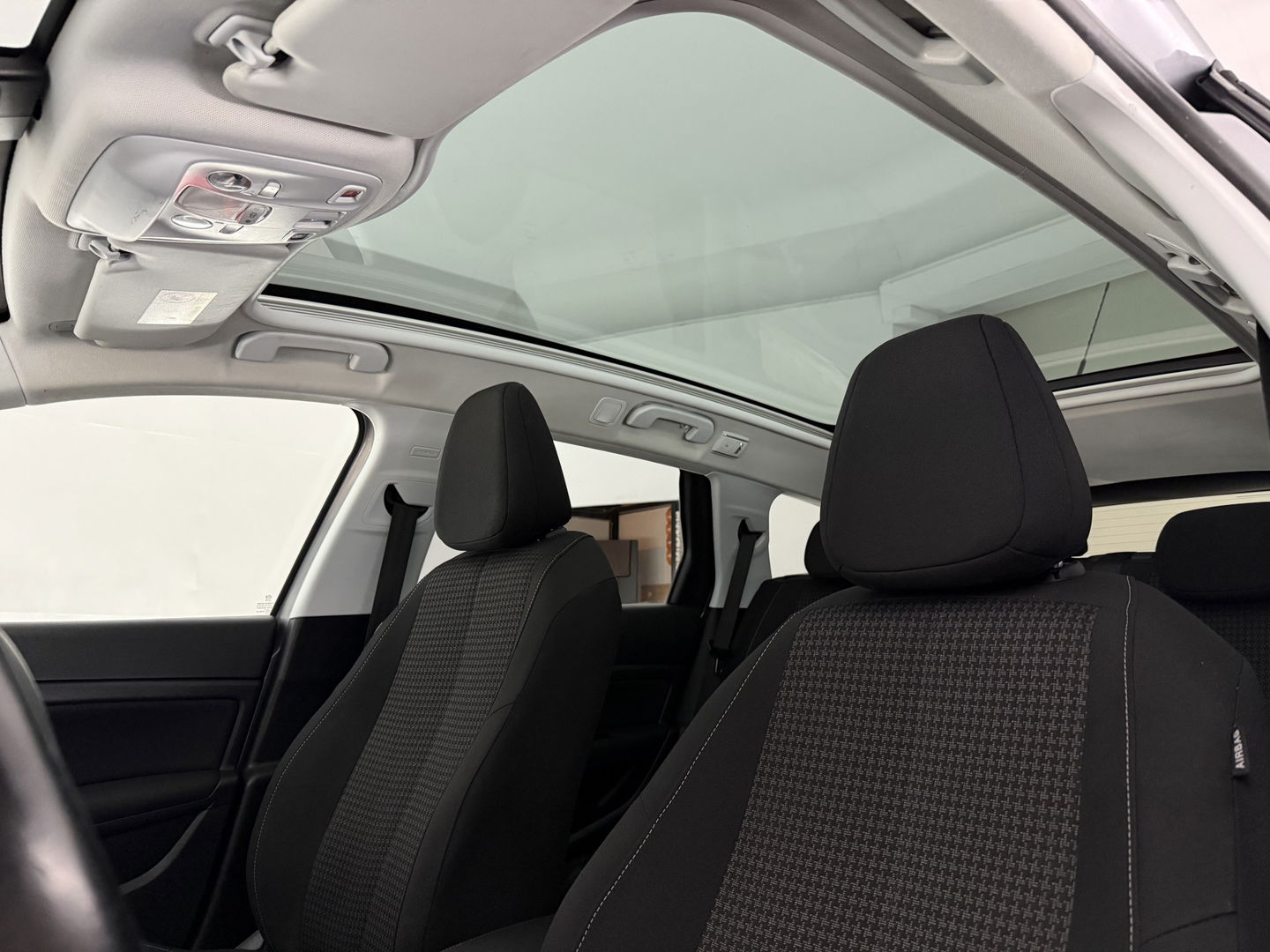 Peugeot 308 1.2 PureTech | Pano | Carplay | Clima | Cruise | Navi | Parkeersens. | NAP