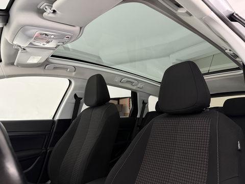 Peugeot 308 1.2 PureTech | Pano | Carplay | Clima | Cruise | Navi | Parkeersens. | NAP