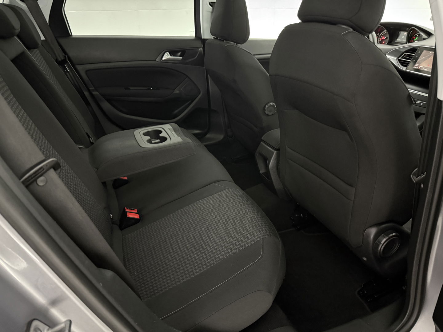 Peugeot 308 1.2 PureTech | Pano | Carplay | Clima | Cruise | Navi | Parkeersens. | NAP