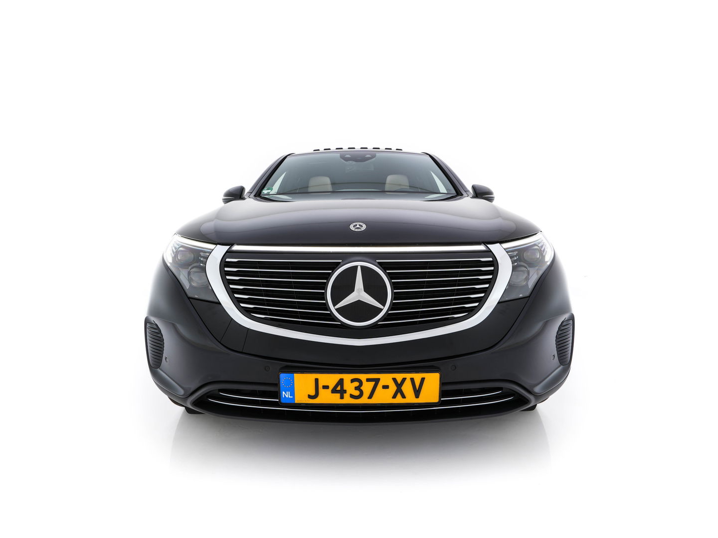 Mercedes-Benz EQC 400 4MATIC Business Solution 80 kWh (3-Fase) {SOH-93%} (INCL-BTW) *AUT | SUNROOF | WIDE-SCREEN-DIGI-COCKPIT | MEMORY-PACK | SURROUND-VIEW | KEYLESS | ARTICO-FULL-LEATHER | SPORT-SEATS | DAB+ | 19 ''*