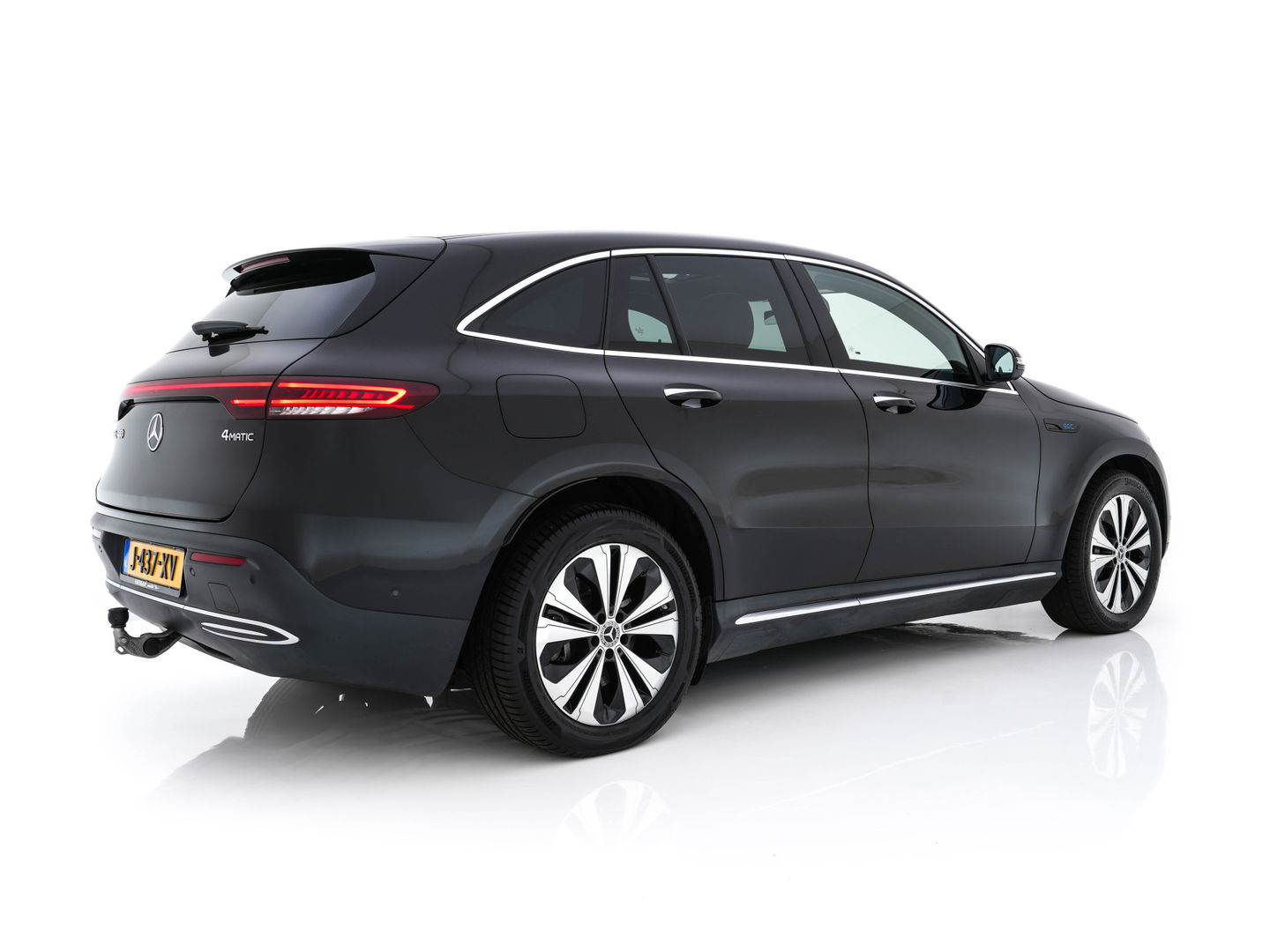 Mercedes-Benz EQC 400 4MATIC Business Solution 80 kWh (3-Fase) {SOH-93%} (INCL-BTW) *AUT | SUNROOF | WIDE-SCREEN-DIGI-COCKPIT | MEMORY-PACK | SURROUND-VIEW | KEYLESS | ARTICO-FULL-LEATHER | SPORT-SEATS | DAB+ | 19 ''*