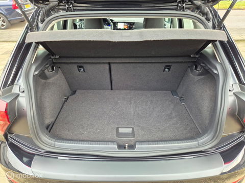 Volkswagen Polo 1.0 TSI Life, Navi, Carplay, Camera, NAP!