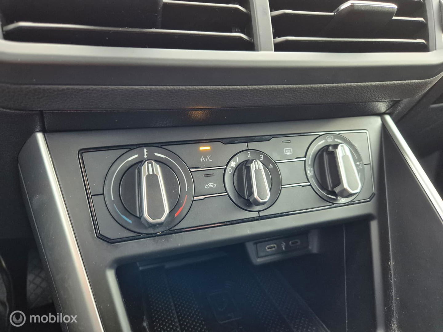 Volkswagen Polo 1.0 TSI Life, Navi, Carplay, Camera, NAP!