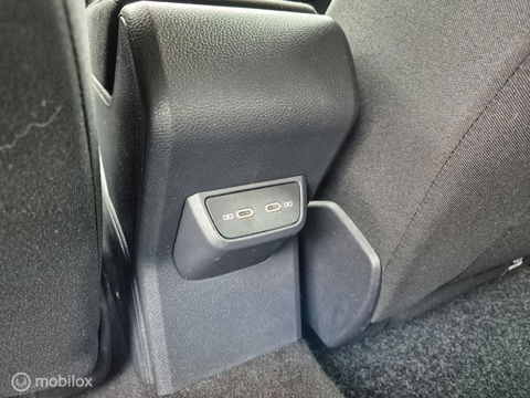 Volkswagen Polo 1.0 TSI Life, Navi, Carplay, Camera, NAP!