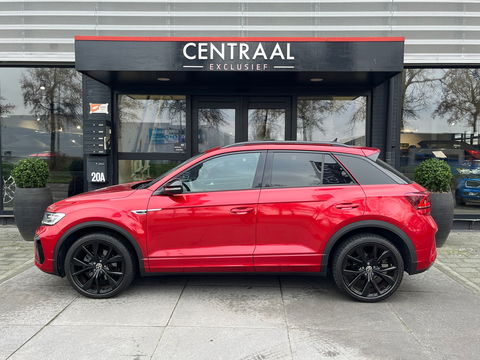 Volkswagen T-Roc 1.5 TSI R-Line|Pano|Beats|IQ.Light|Camera|ACC|Keyless|Carplay|Stoelverwarming|150PK