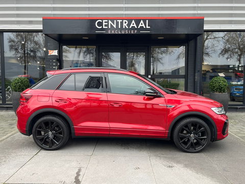 Volkswagen T-Roc 1.5 TSI R-Line|Pano|Beats|IQ.Light|Camera|ACC|Keyless|Carplay|Stoelverwarming|150PK