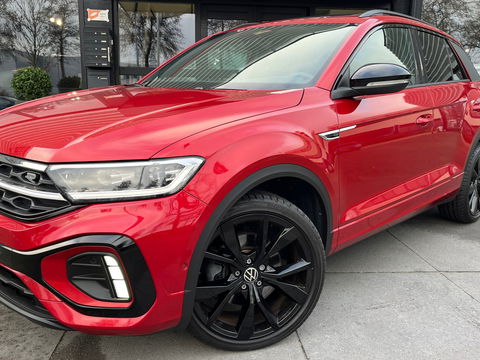 Volkswagen T-Roc 1.5 TSI R-Line|Pano|Beats|IQ.Light|Camera|ACC|Keyless|Carplay|Stoelverwarming|150PK
