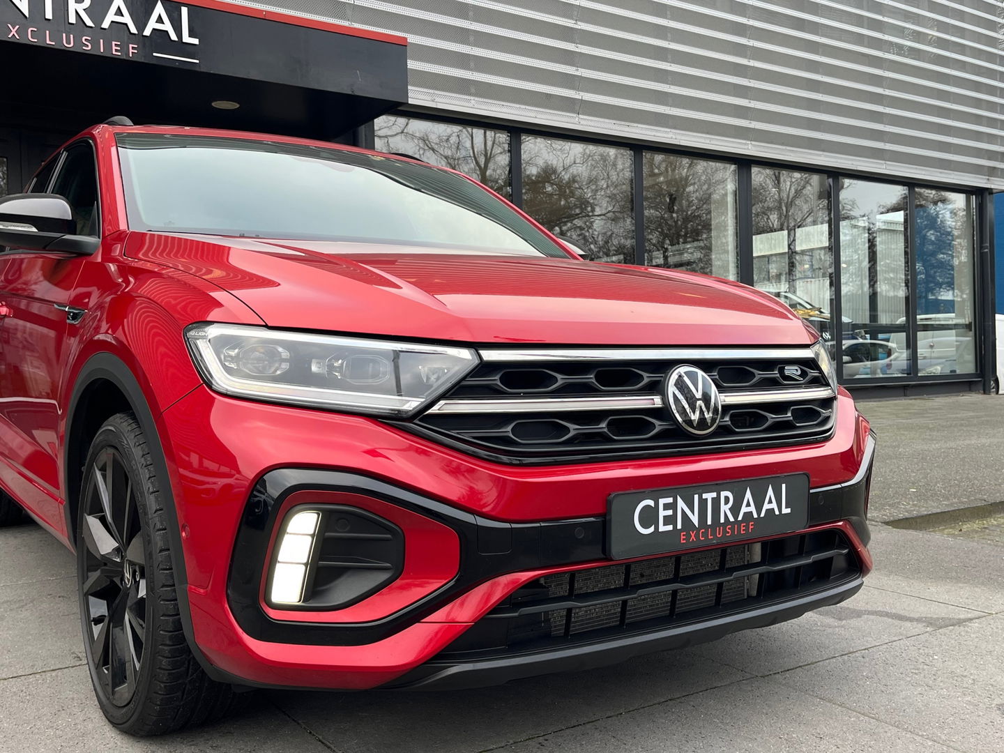 Volkswagen T-Roc 1.5 TSI R-Line|Pano|Beats|IQ.Light|Camera|ACC|Keyless|Carplay|Stoelverwarming|150PK