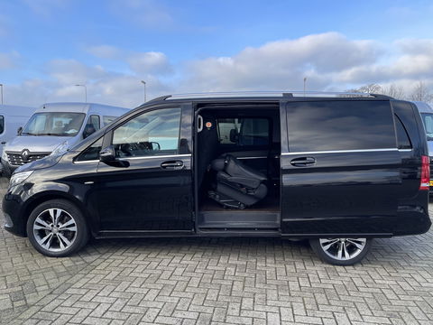 Mercedes-Benz V-Klasse 250d 190pk automaat Lang L2H1 Avantgarde 2 persoons / enkel cabine / vaste prijs rijklaar € 34.950 marge / extra stoelen los aanwezig / dubbele electrische schuifdeur / trekhaak / vol opties !