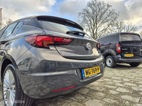 Opel Astra 1.0 Innovation, Navi, Carplay, 100% Onderhouden!