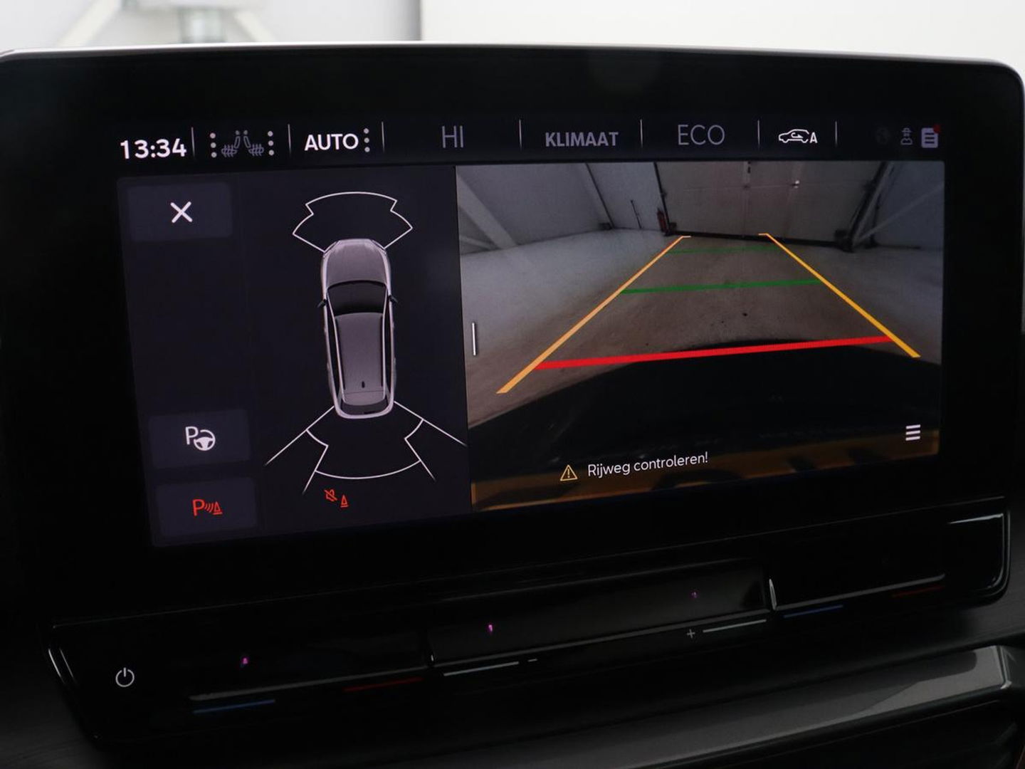 CUPRA Leon 1.4 eHybrid VZ | 245pk | Panoramadak | Stoelverwarming | Camera | Carplay | Adaptive cruise | Keyless | Navigatie | 19'' | Sportstoelen | Full LED | PHEV | Plug In