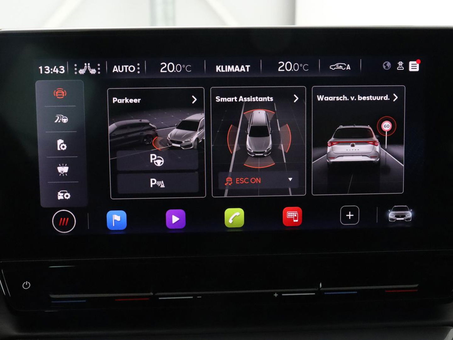 CUPRA Leon 1.4 eHybrid VZ | 245pk | Panoramadak | Stoelverwarming | Camera | Carplay | Adaptive cruise | Keyless | Navigatie | 19'' | Sportstoelen | Full LED | PHEV | Plug In