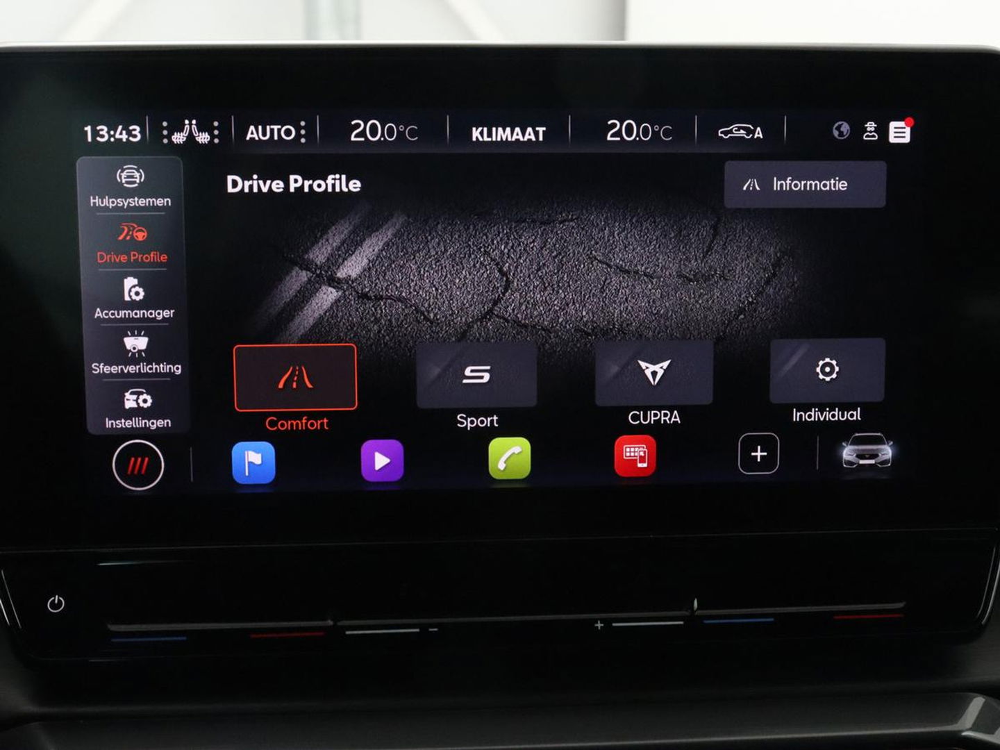 CUPRA Leon 1.4 eHybrid VZ | 245pk | Panoramadak | Stoelverwarming | Camera | Carplay | Adaptive cruise | Keyless | Navigatie | 19'' | Sportstoelen | Full LED | PHEV | Plug In