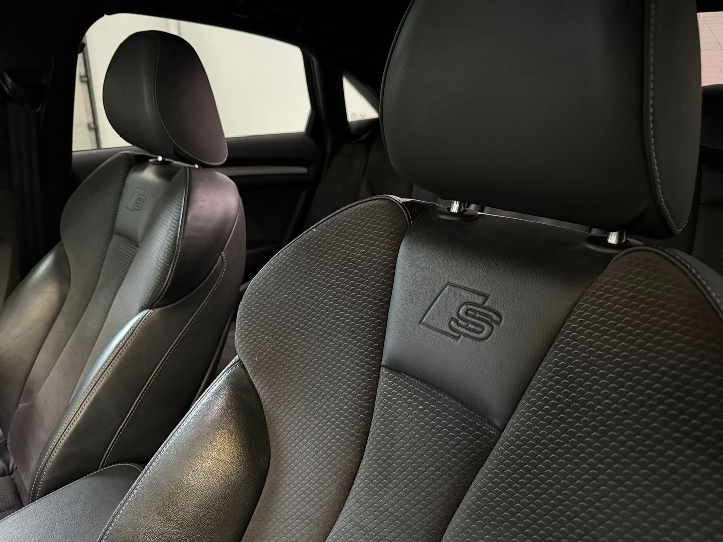 Audi A3 LIMOUSINE 1.5 TFSI CoD Design Pro Line Plus B&O*Cam*Led