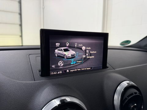 Audi A3 LIMOUSINE 1.5 TFSI CoD Design Pro Line Plus B&O*Cam*Led