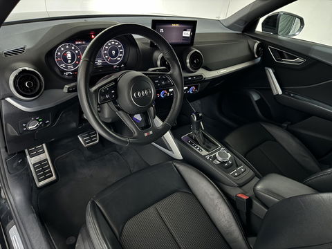 Audi Q2 35 TFSI S-Line Black Edition Virtual Carplay Camera NAP