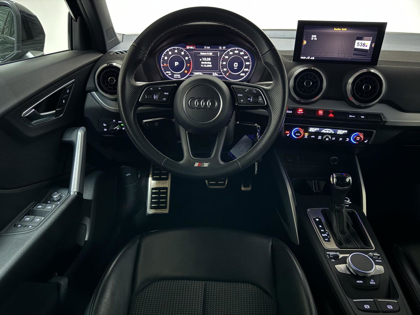 Audi Q2 35 TFSI S-Line Black Edition Virtual Carplay Camera NAP