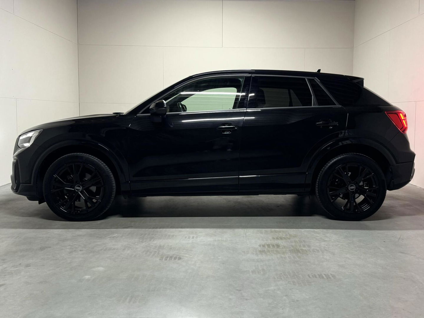Audi Q2 35 TFSI S-Line Black Edition Virtual Carplay Camera NAP