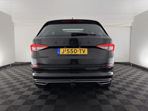 Škoda Kodiaq 1.5 TSI Sportline Business (INCL-BTW) Aut. *PANO | LEATHER-MICROFIBRE | FULL-LED | MEMORY-PACK | SPORTSEATS | SHIFT-PADDLES | ADAPTIVE-CRUISE | DIGI-COCKPIT | NAVI-FULLMAP | CANTON-AUDIO | DAB | AMBIENT-LIGHT | KEYLESS