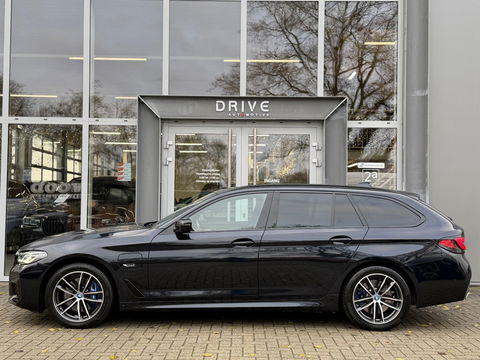 BMW 5 Serie Touring 530e xDrive High Ex. M-Sport |CoPilot|Laser|Stoelventilatie|SoftClose|HUD|HiFi|Trekhaak