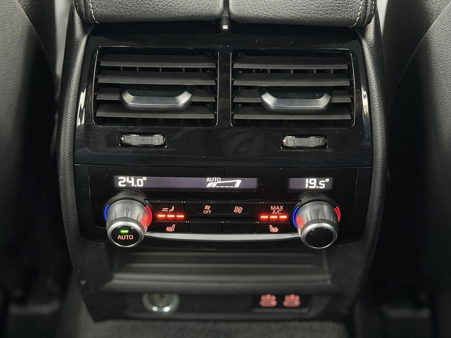 BMW 5 Serie Touring 530e xDrive High Ex. M-Sport |CoPilot|Laser|Stoelventilatie|SoftClose|HUD|HiFi|Trekhaak