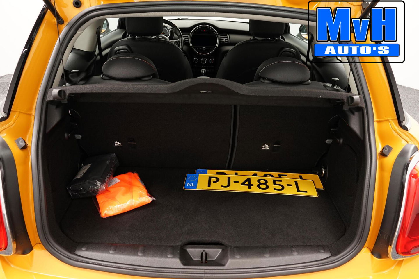 MINI One 1.2 Chili|NAVIGATIE|STOELVERWARMING|CRUISE|JCW-STUUR