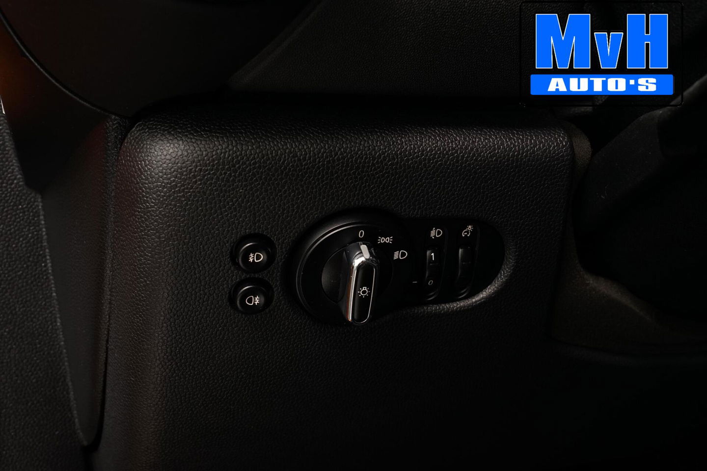 MINI One 1.2 Chili|NAVIGATIE|STOELVERWARMING|CRUISE|JCW-STUUR