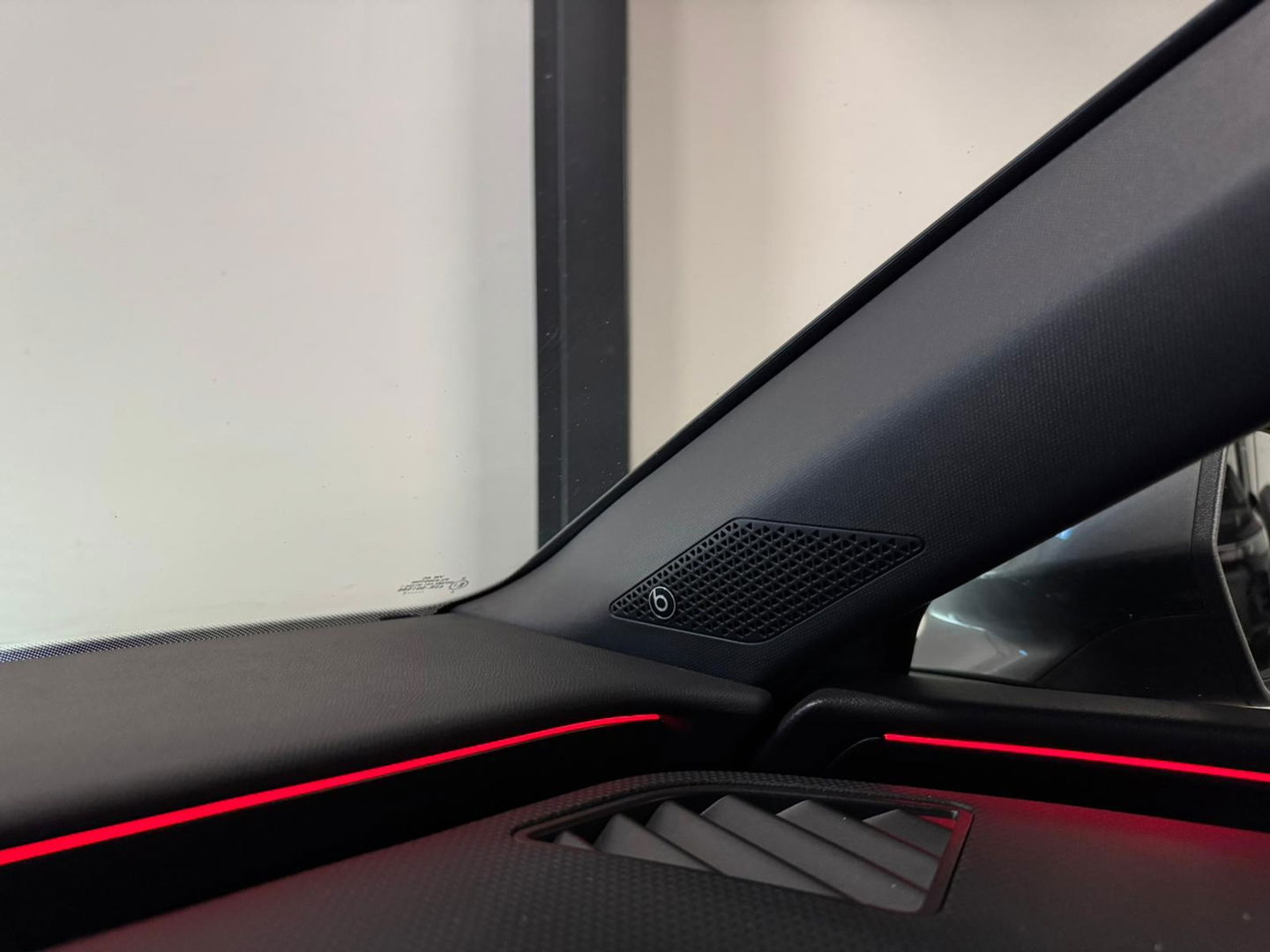 CUPRA Cupra Leon 2.0 TSI VZ 300PK PANO KEYLESS VOL'