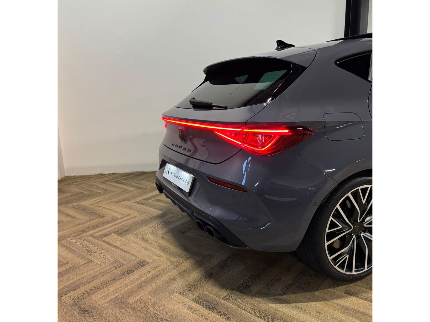 CUPRA Cupra Leon 2.0 TSI VZ 300PK PANO KEYLESS VOL'