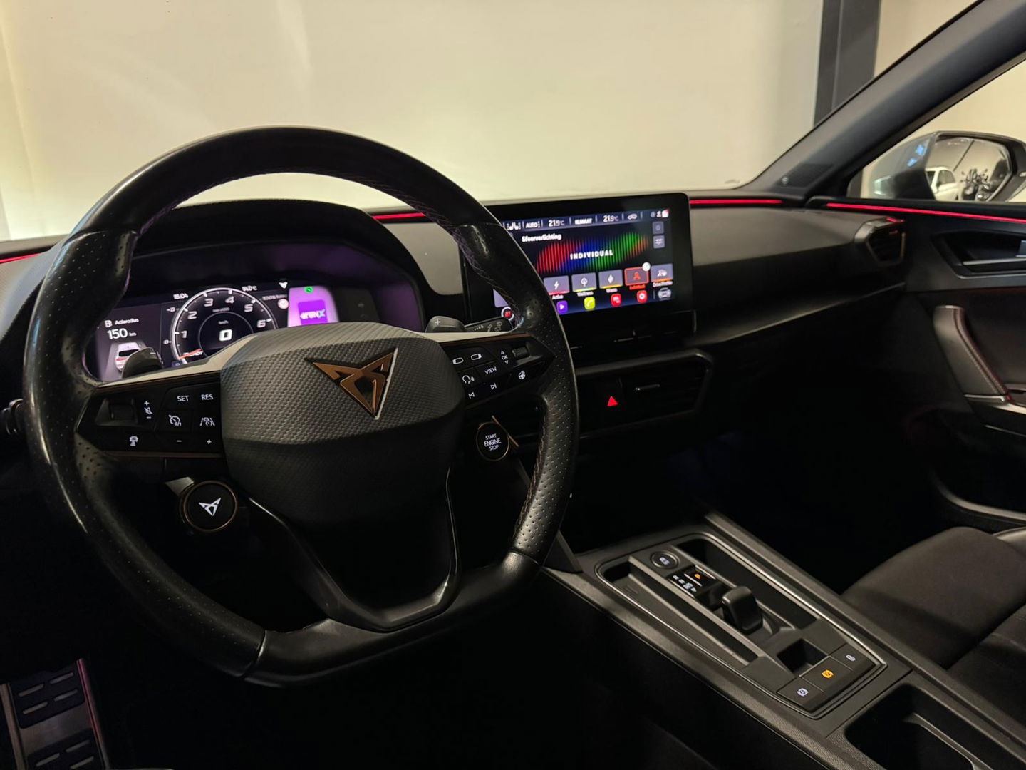 CUPRA Cupra Leon 2.0 TSI VZ 300PK PANO KEYLESS VOL'