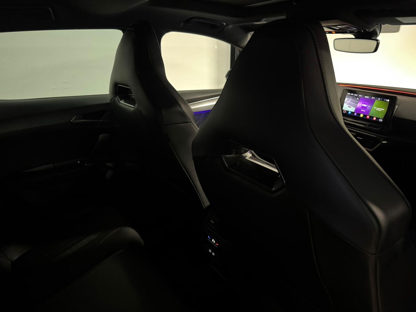 CUPRA Cupra Leon 2.0 TSI VZ 300PK PANO KEYLESS VOL'