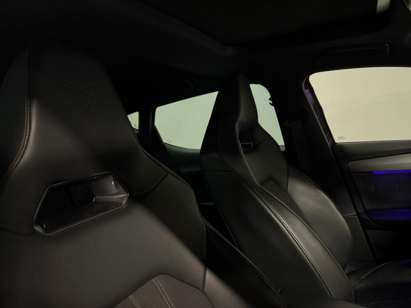 CUPRA Cupra Leon 2.0 TSI VZ 300PK PANO KEYLESS VOL'