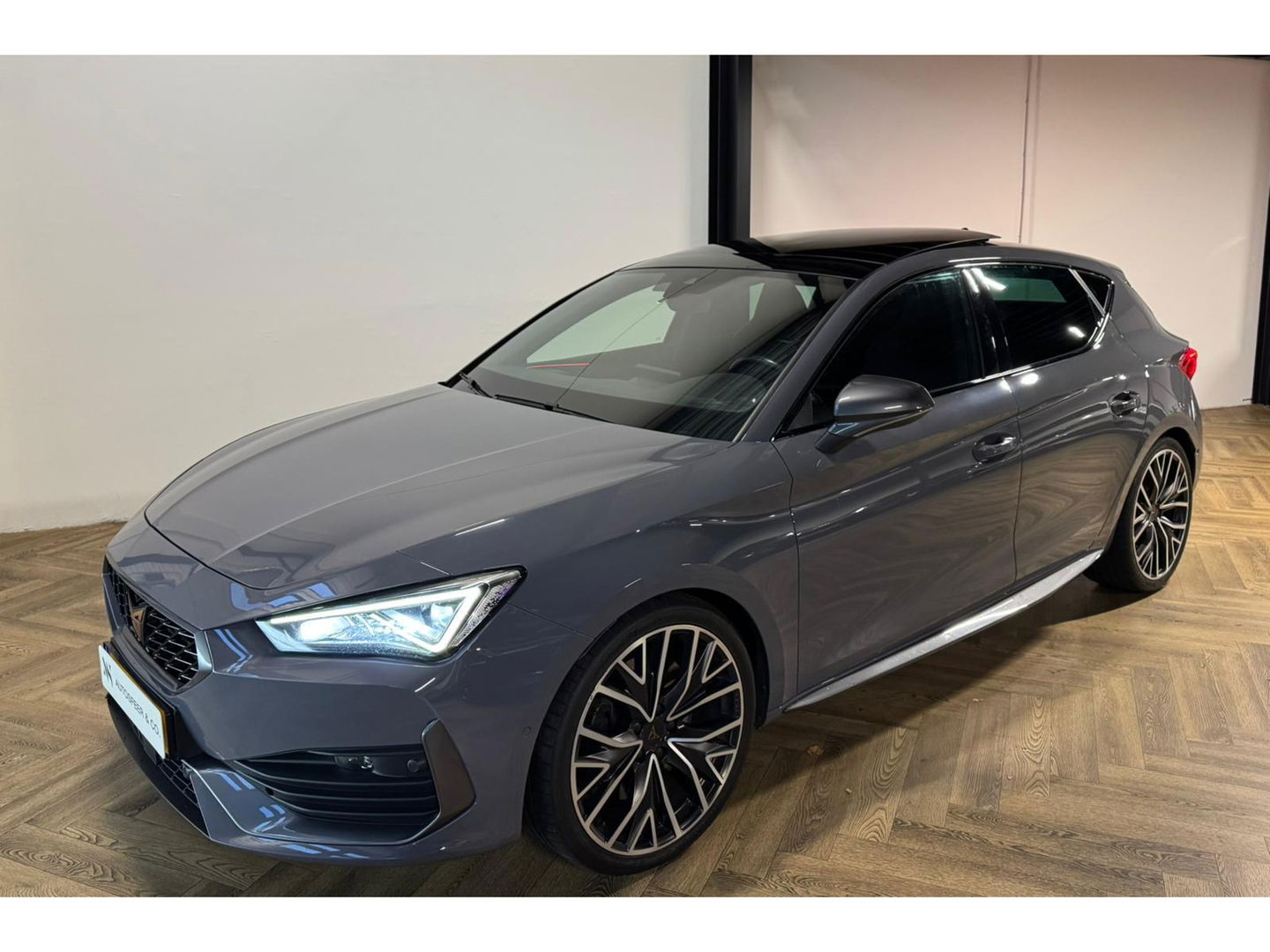 CUPRA Cupra Leon 2.0 TSI VZ 300PK PANO KEYLESS VOL'