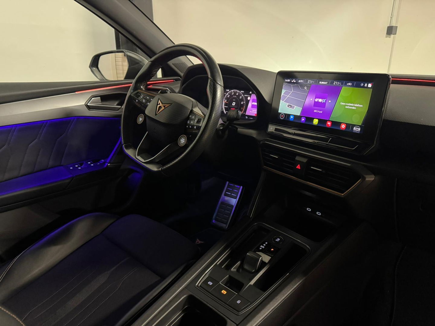 CUPRA Cupra Leon 2.0 TSI VZ 300PK PANO KEYLESS VOL'