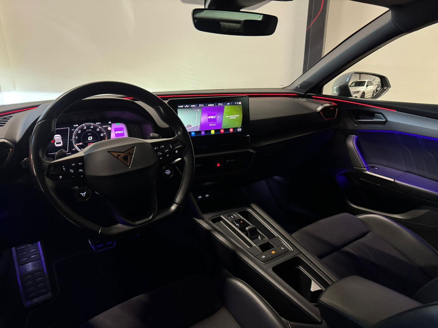 CUPRA Cupra Leon 2.0 TSI VZ 300PK PANO KEYLESS VOL'