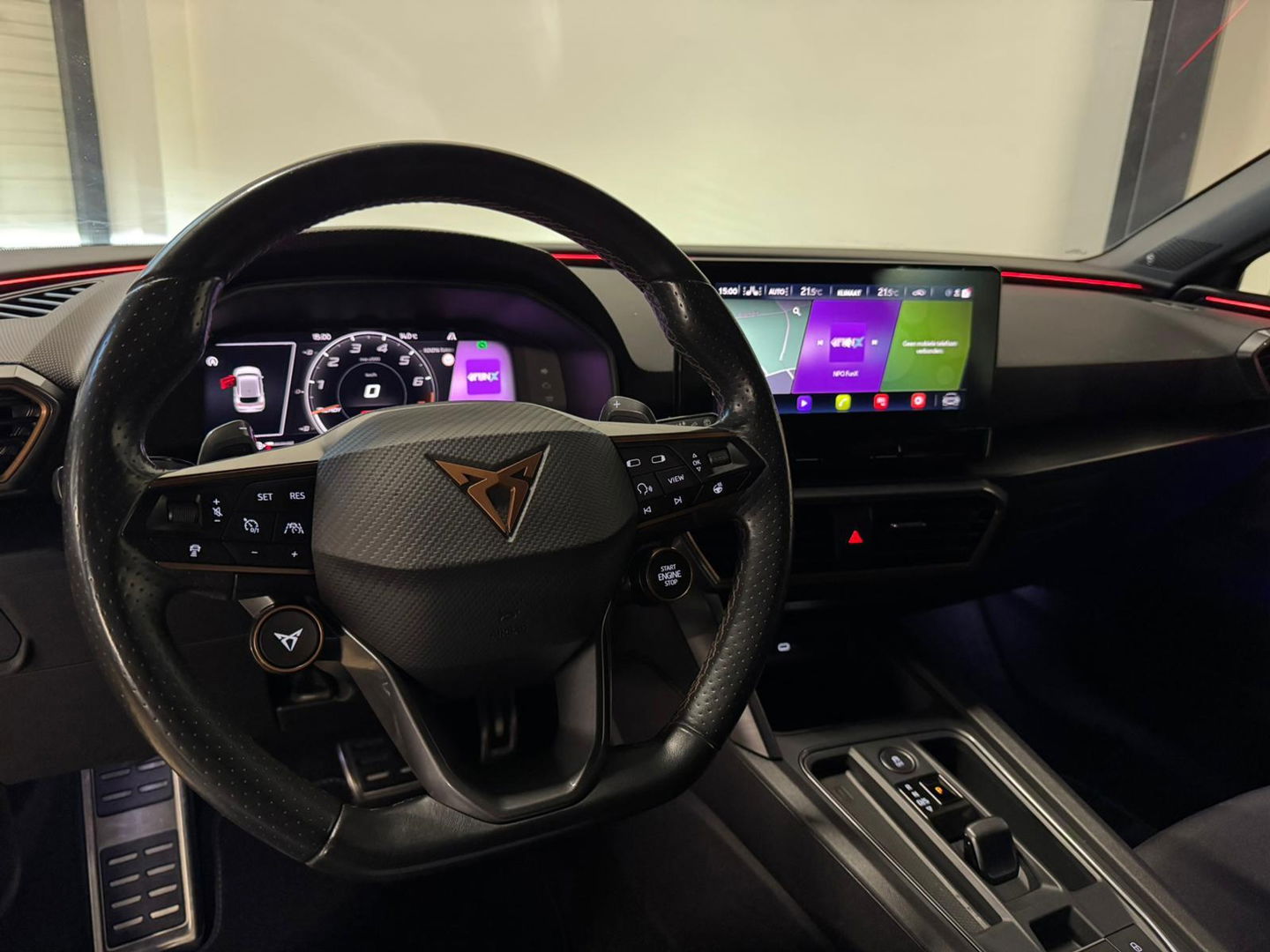 CUPRA Cupra Leon 2.0 TSI VZ 300PK PANO KEYLESS VOL'