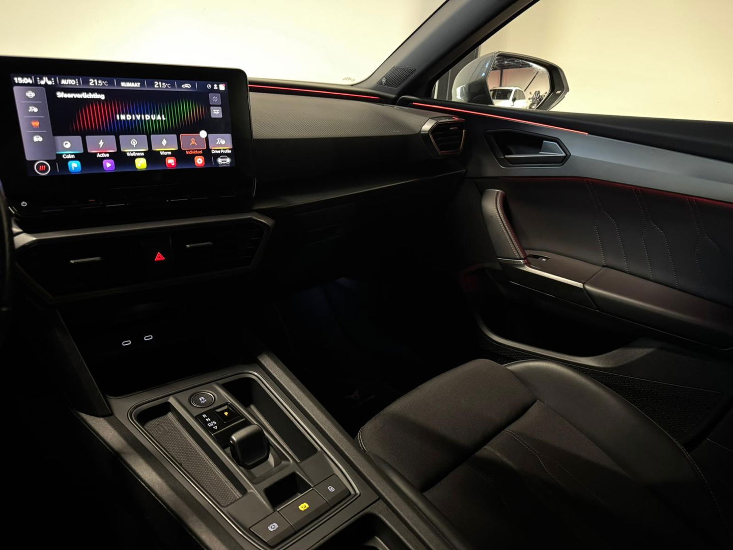 CUPRA Cupra Leon 2.0 TSI VZ 300PK PANO KEYLESS VOL'