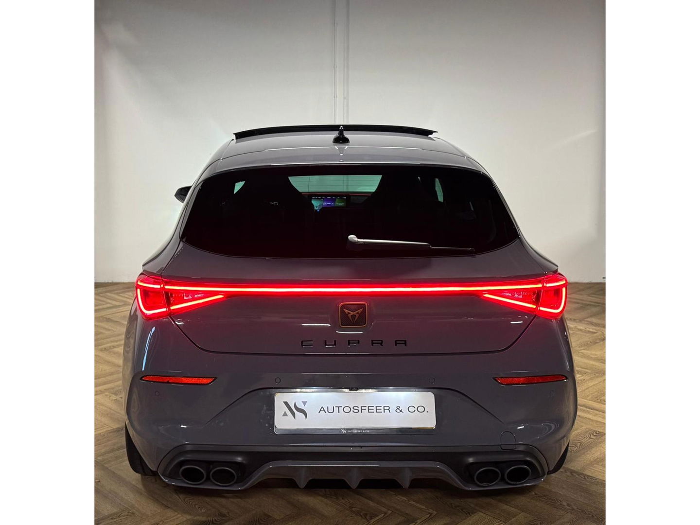 CUPRA Cupra Leon 2.0 TSI VZ 300PK PANO KEYLESS VOL'