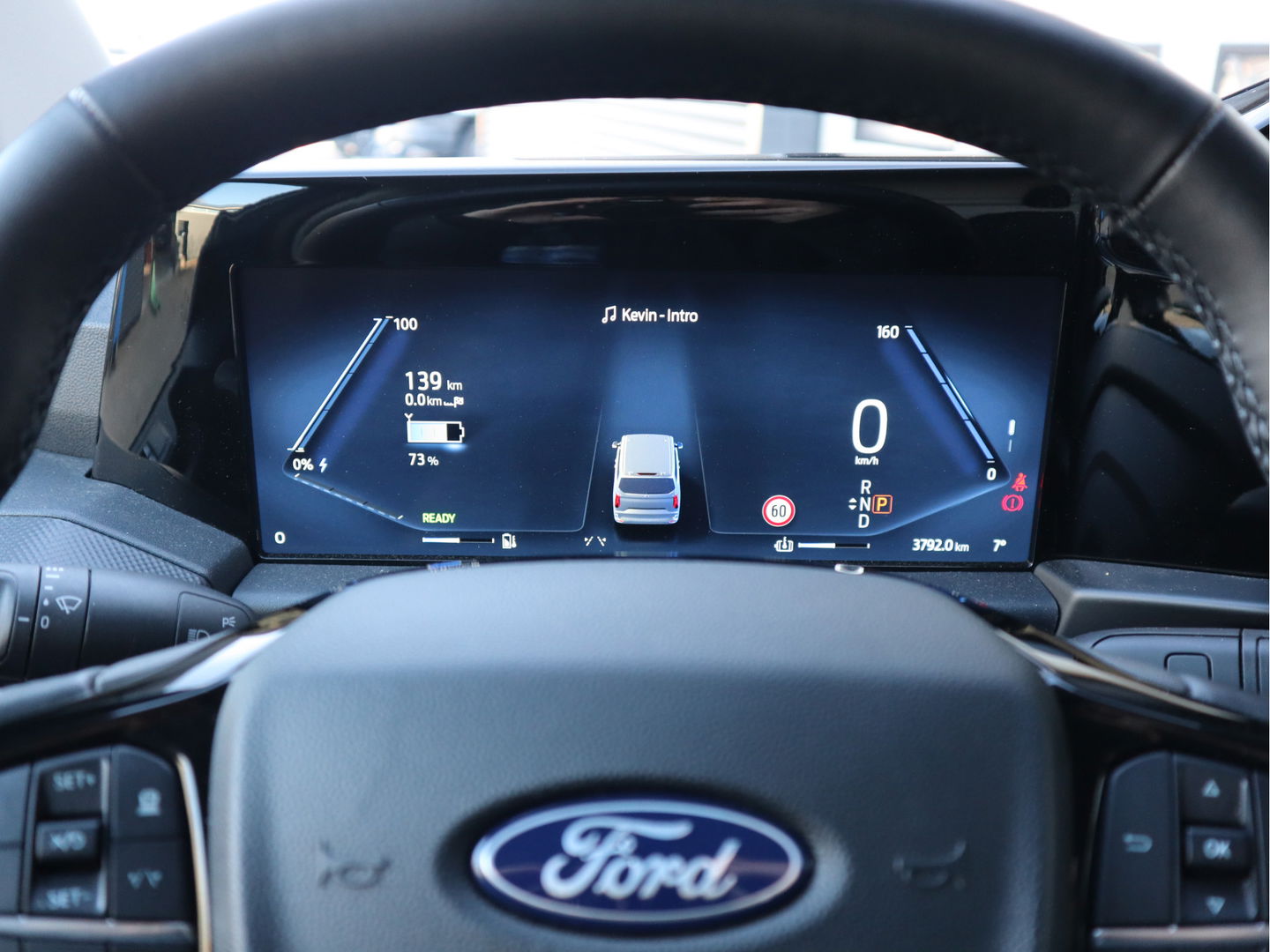 Ford Transit Custom E-Transit 65 kWh 218 pk Limited L2 Lang 340 - B&O Sound - Winter pakket