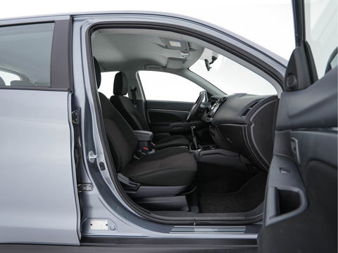 Mitsubishi ASX 1.6 ClearTec Entry *AIRCO | KEYLESS | COMFORT-SEATS | TOWBAR | 18''ALU*