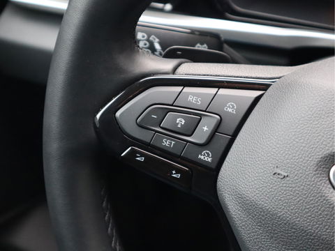 Ford Transit Connect 2.0 EcoBlue 120pk Automaat - Limited - Maxi L2 Lang - ACC - Stoelverwarming