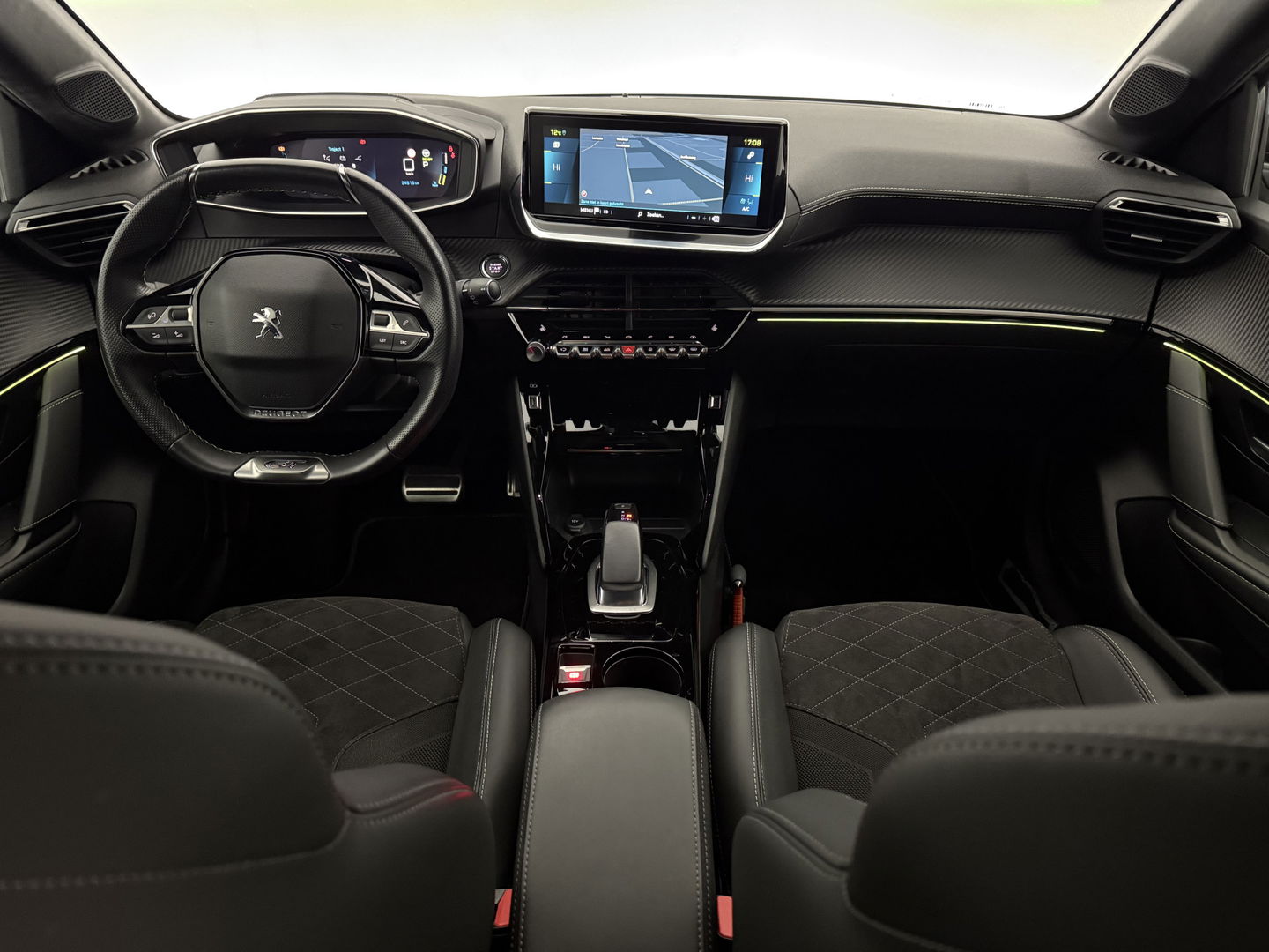 Peugeot 208 EV GT Pack 50 kWh | SOH 94% | Snelladen | Camera | Virtual | Adap. Cruise | Sfeer | Carplay | Stoelverw. | NAP