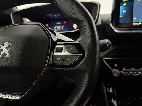 Peugeot 208 EV GT Pack 50 kWh | SOH 94% | Snelladen | Camera | Virtual | Adap. Cruise | Sfeer | Carplay | Stoelverw. | NAP
